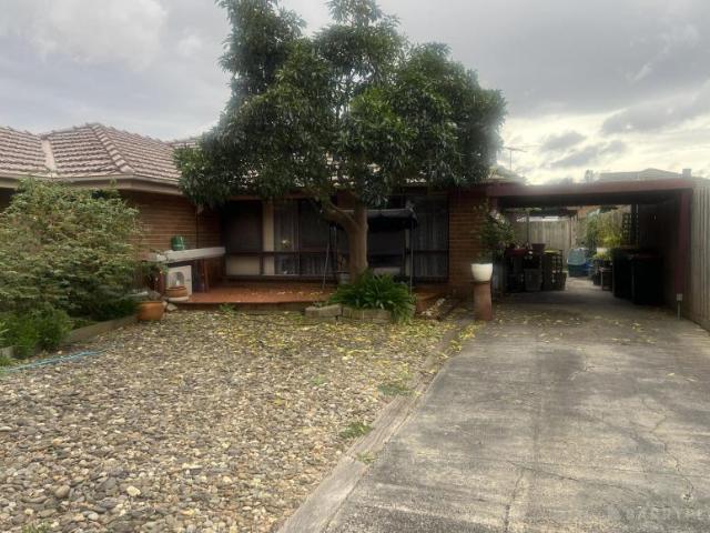 House for rent in Dandenong North, Melbourne