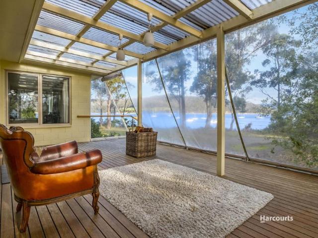 House for sale in Deep Bay, Huon Valley