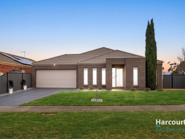 House for sale in Brimbank Gardens, Melbourne