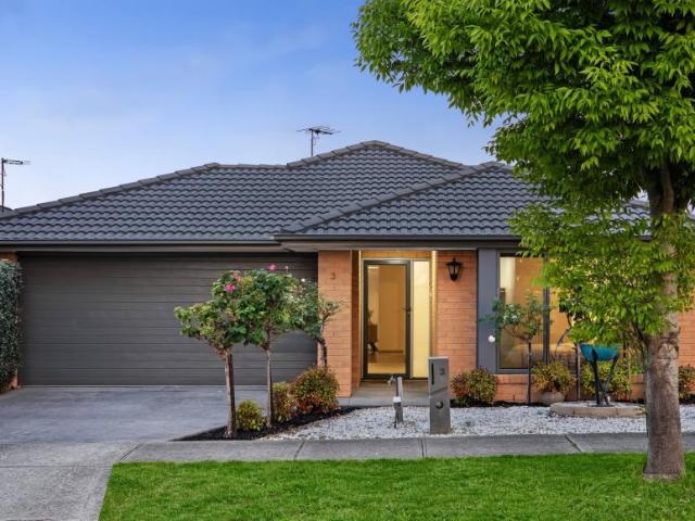 House for sale in Doreen, Melbourne