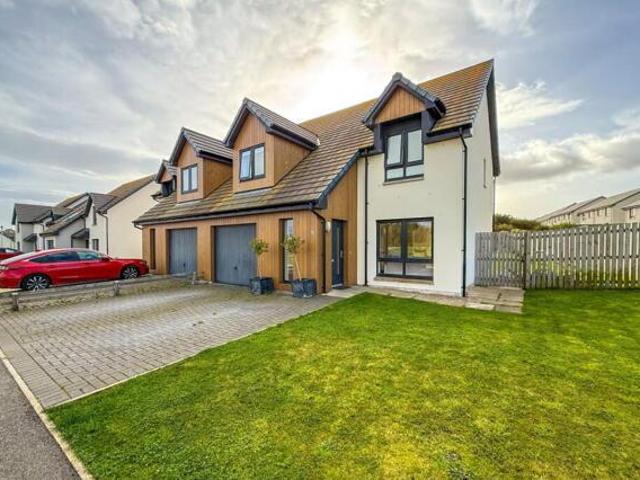 House for sale in Dornoch, Scotland
