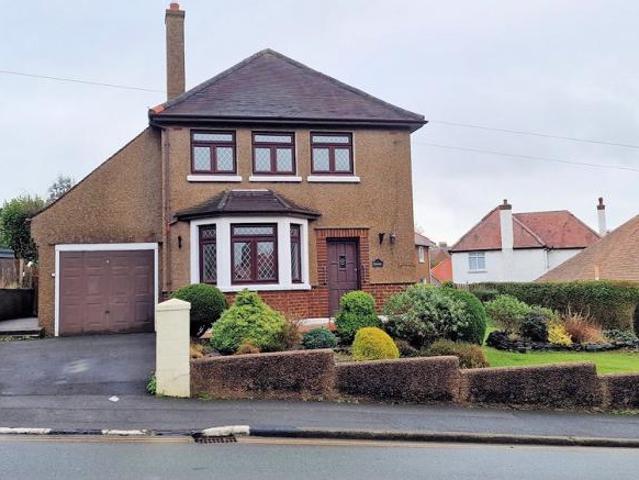House for sale in Douglas
