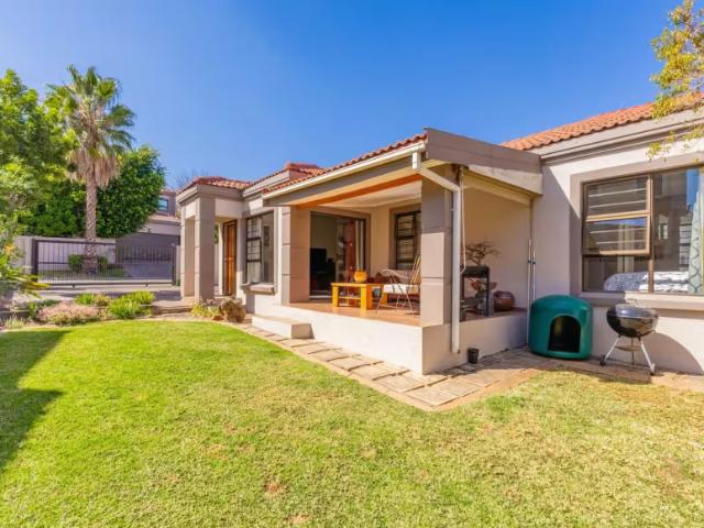 House for sale in Douglasdale, Randburg