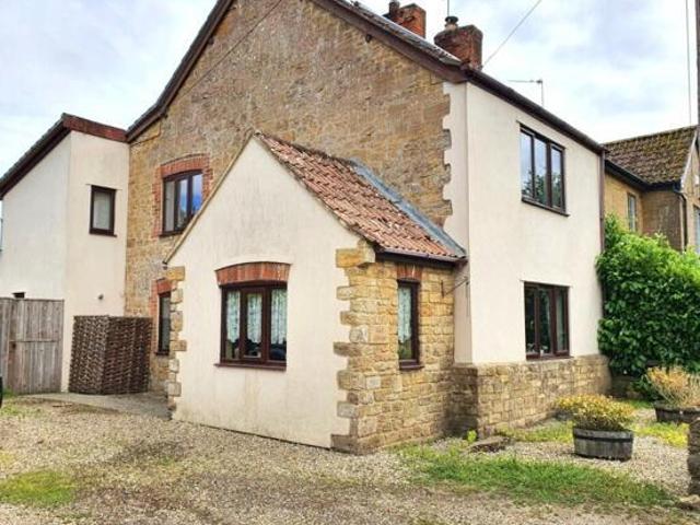 House for sale in Kingsbury Episcopi, Somerset