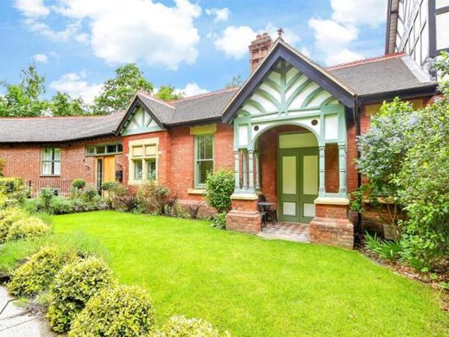 House for sale in Cross In Hand, East Sussex