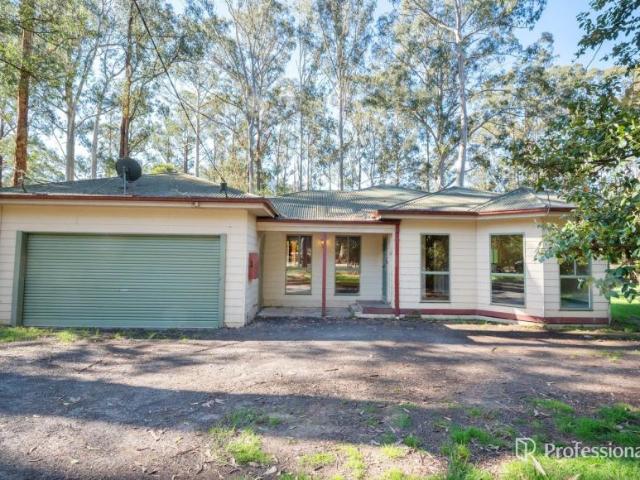 House for sale in East Warburton, Melbourne