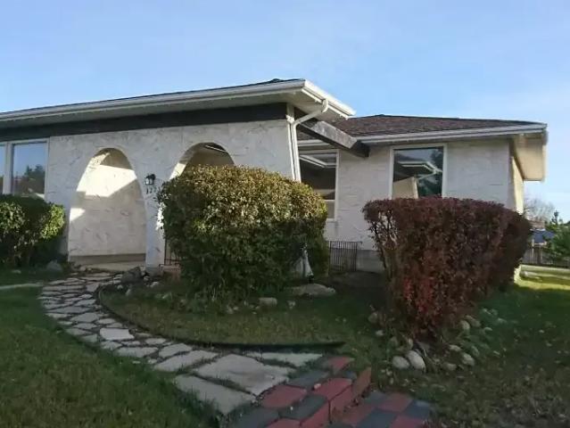 House for rent in Wedgewood, Alberta