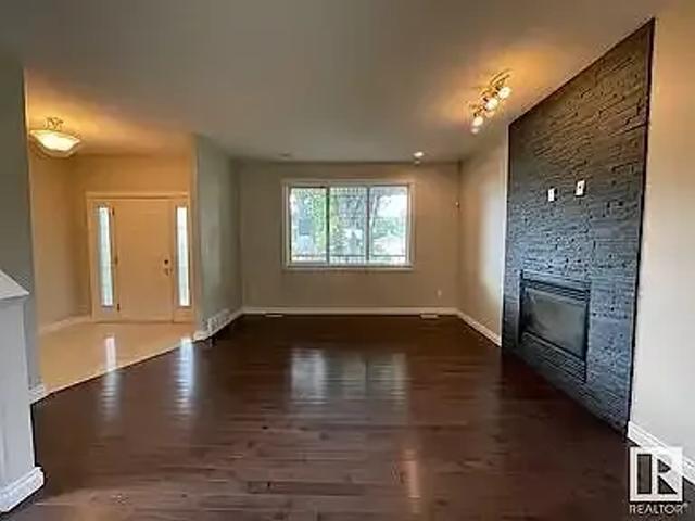 House for rent in Wedgewood, Alberta