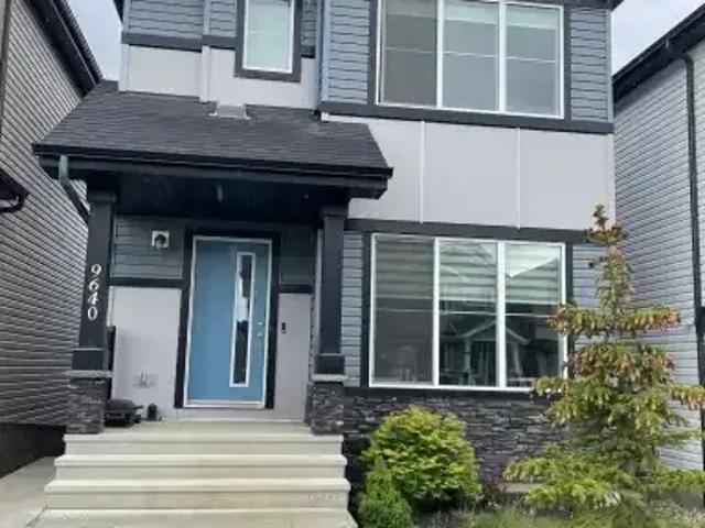 House for rent in Wedgewood, Alberta