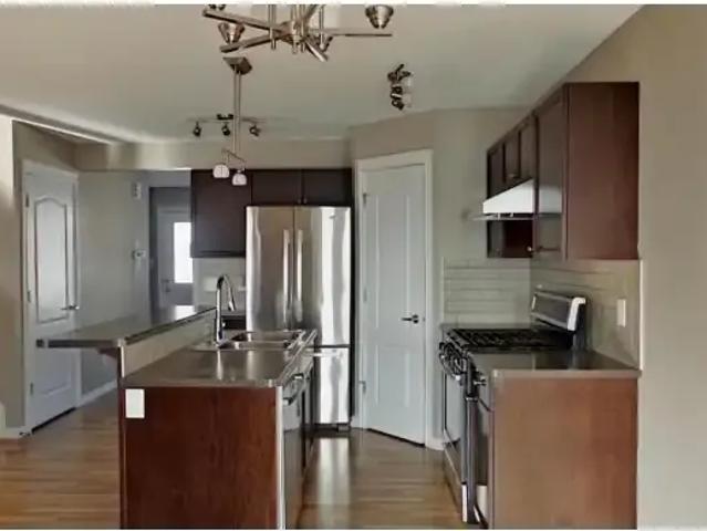 House for rent in Wedgewood, Alberta