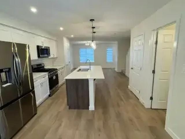 House for rent in Wedgewood, Alberta