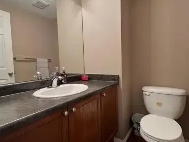 House for rent in Wedgewood, Alberta