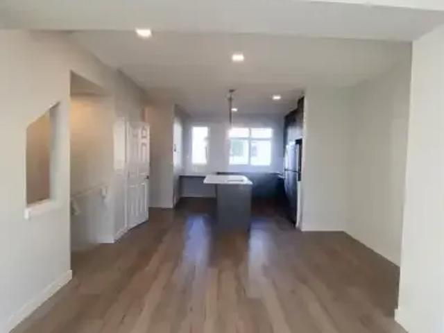 House for rent in Desrochers, Edmonton