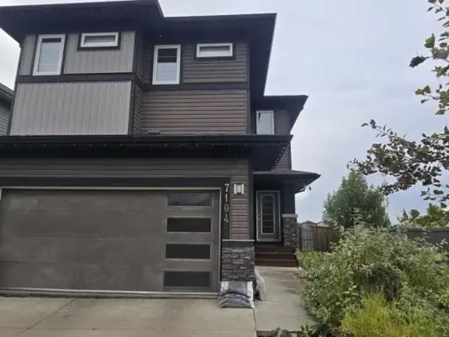 House for rent in Wedgewood, Alberta