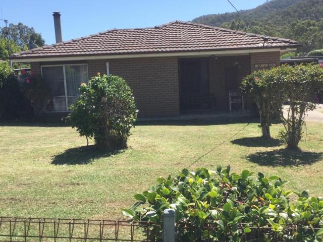 House for sale in Eildon, Victoria