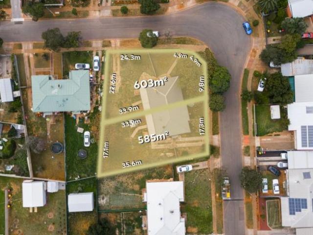 House for sale in Grove, Huon Valley