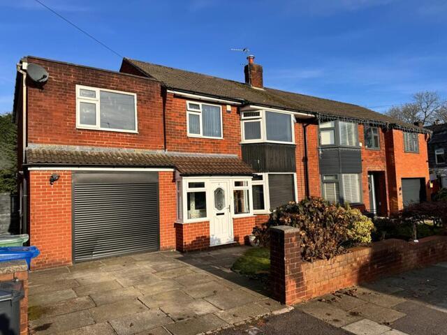 House for sale in Elton, Woodhill House for sale in Elton, Woodhill