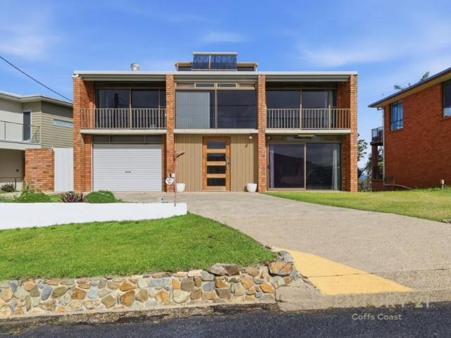 House for sale in Emerald Beach, New South Wales