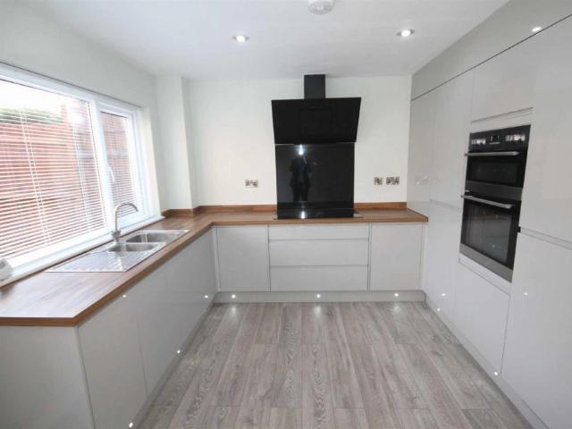 House for rent in Gwaelod-y-garth, Wales