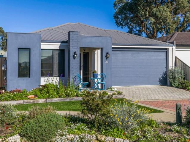 House for sale in Parklands, Western Australia