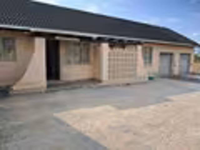House for sale in Queensburgh, Kwazulu-natal
