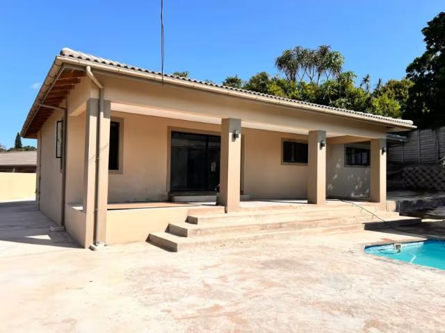 House for sale in Escombe, Queensburgh