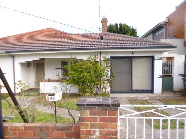 House for rent in Essendon, Melbourne