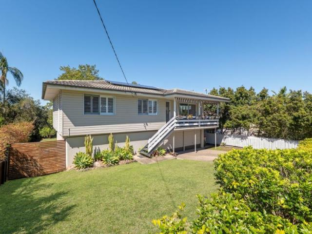 House for sale in Ferny Hills, Greater Brisbane