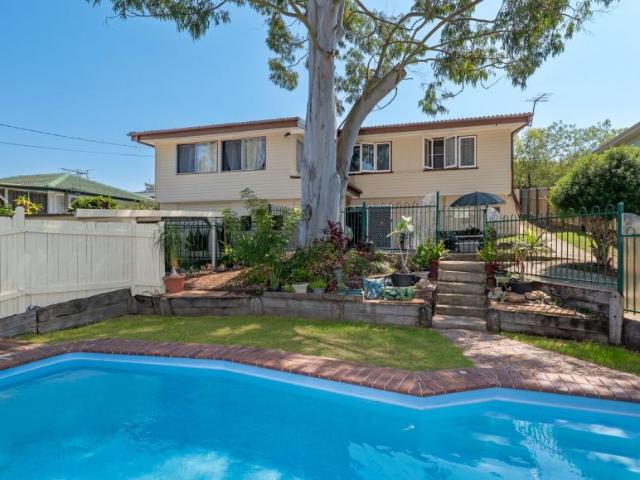 House for sale in Ferny Hills, Greater Brisbane