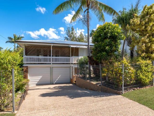 House for sale in Ferny Hills, Greater Brisbane