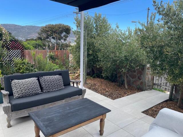 House for sale in Fish Hoek, Western Cape