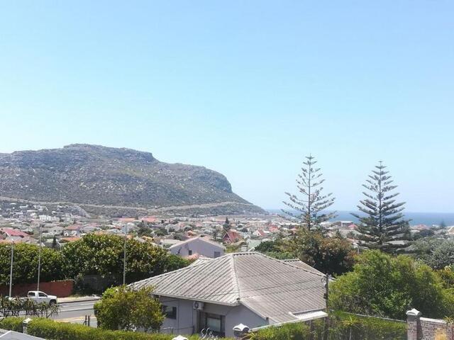 House for sale in Fish Hoek, Western Cape