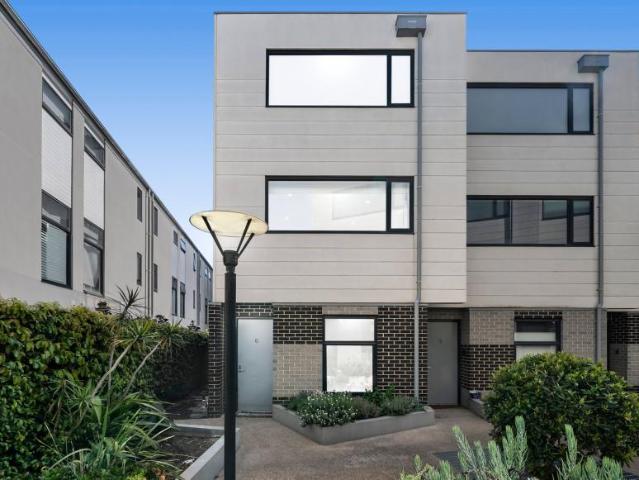 House for sale in Fitzroy North, Melbourne