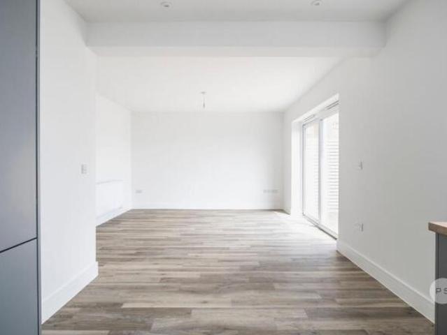 Farm for rent in Parkstone, Poole