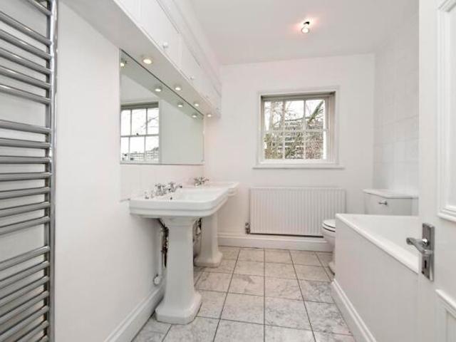 House for rent in Cat Hill