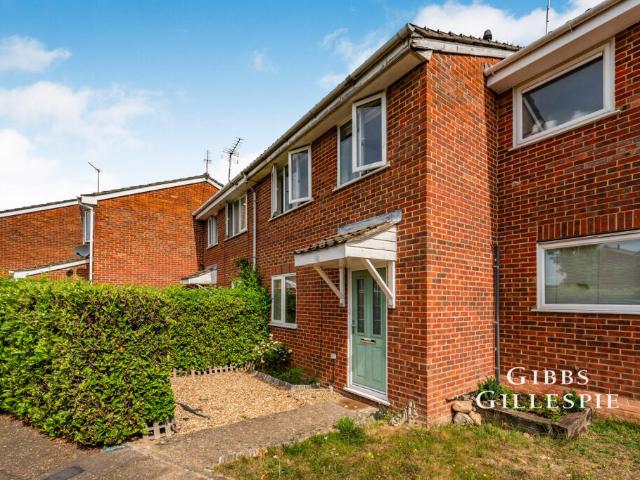 House for rent in Ickenham