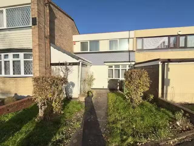 House for rent in Tile Cross, West Midlands