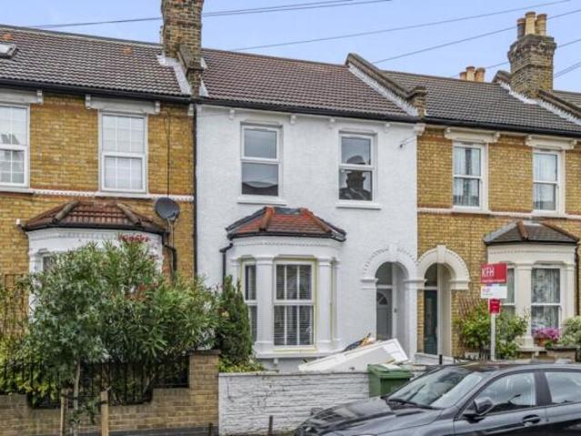 House for rent in Cat Hill