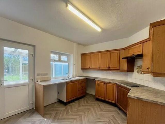 House for rent in Loundsley Green, East Midlands