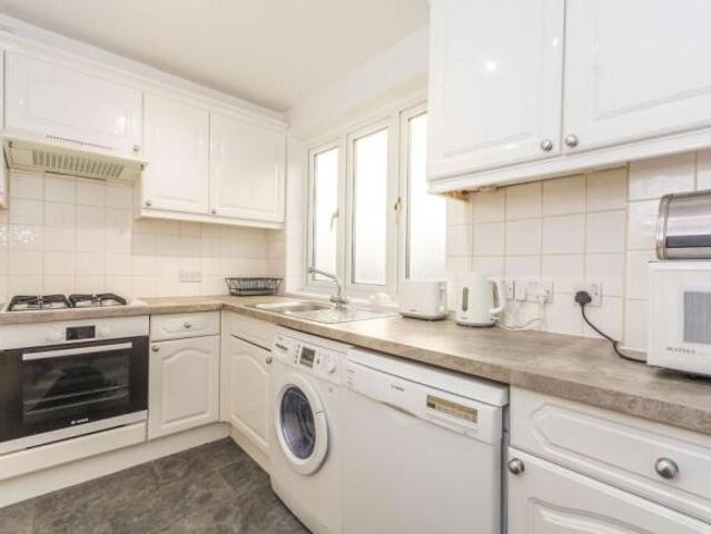 House for rent in Cat Hill