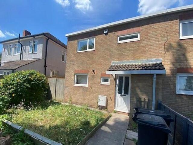 House for rent in Lyons, Greater London