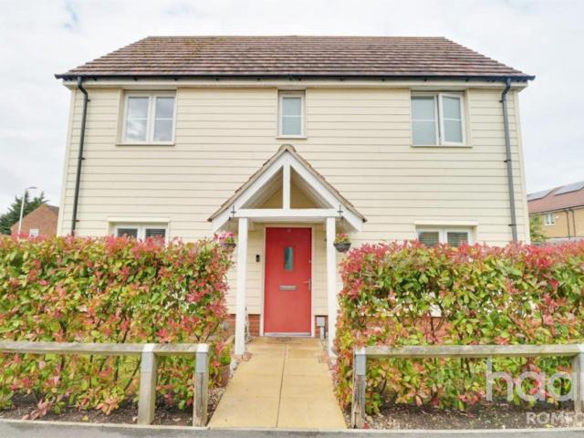 House for rent in Harold Hill, Greater London