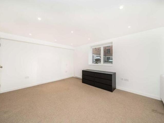 House for rent in Wimbledon, Greater London