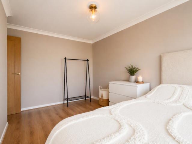 House for rent in Clarkston, Scotland