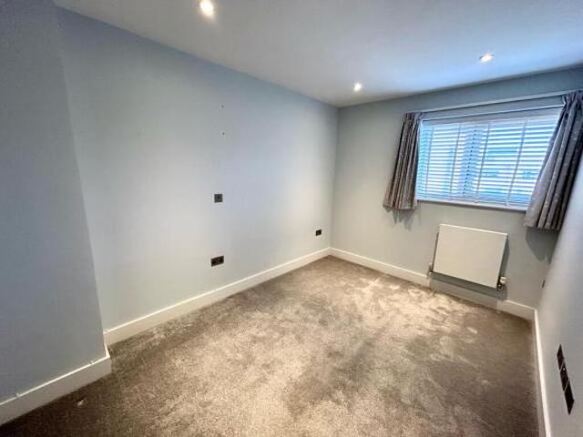 House for rent in Cardiff Bay, Falcon Lodge