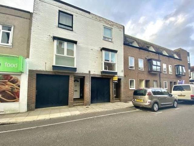 House for rent in Hampshire