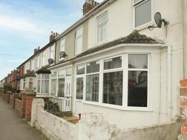 House for rent in Upper Dovercourt, Dale Hill
