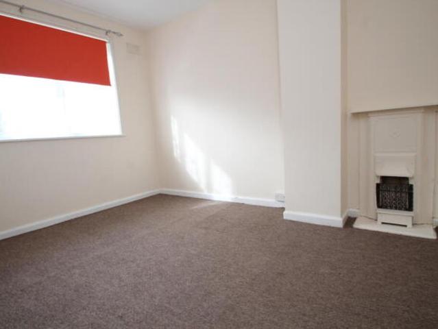 House for rent in Cat Hill