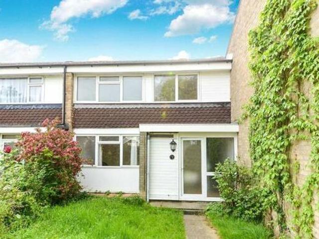 House for rent in Grovehill, Pouchen End