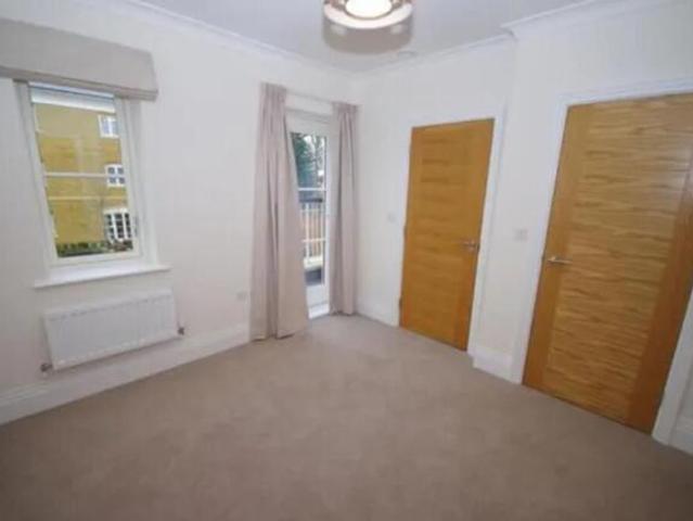 House for rent in Cat Hill